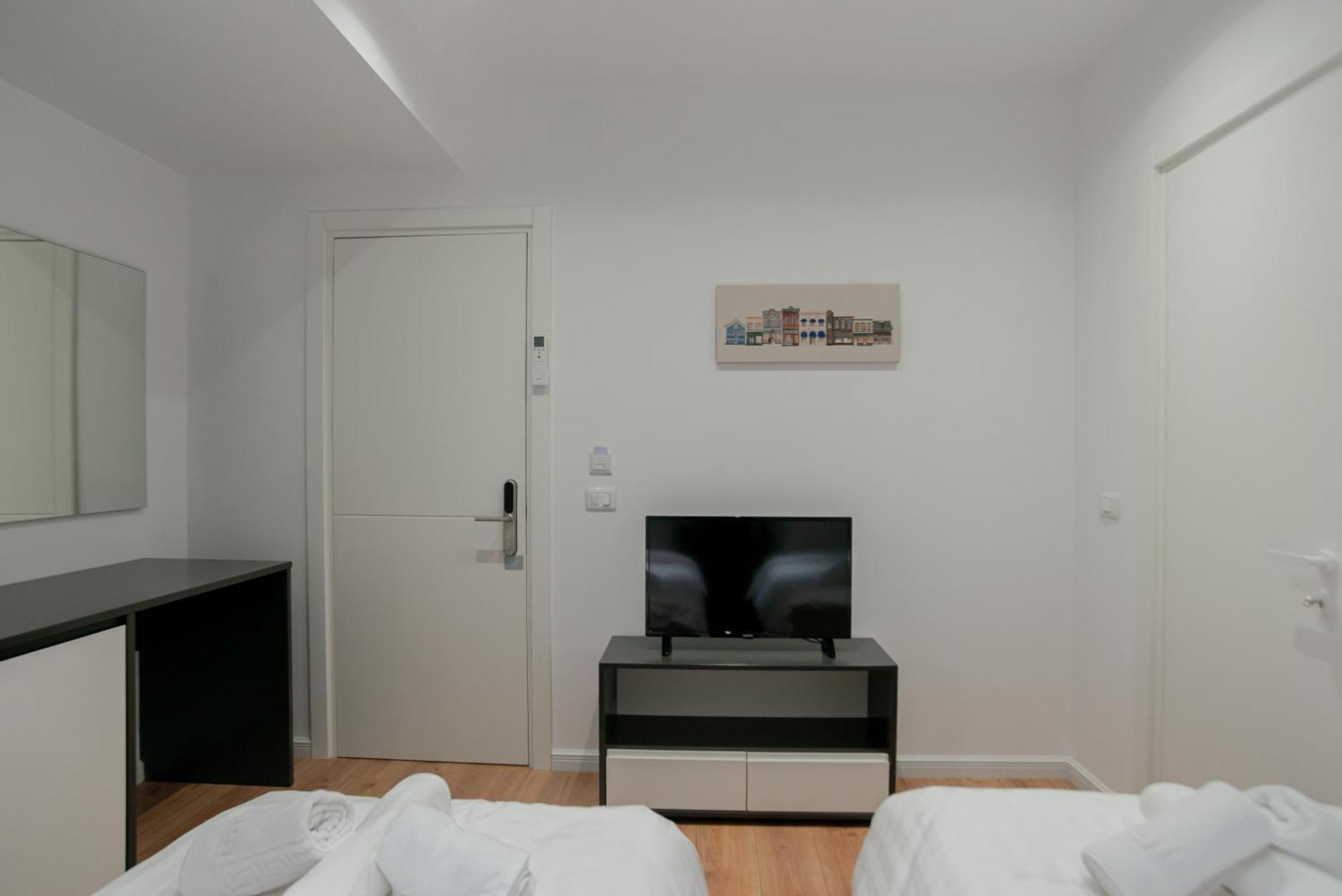 La Gioia Apartment Tirana Bagian luar foto